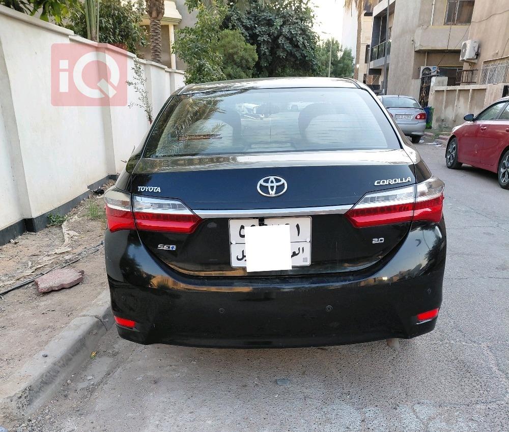 تۆیۆتا کۆرۆلا